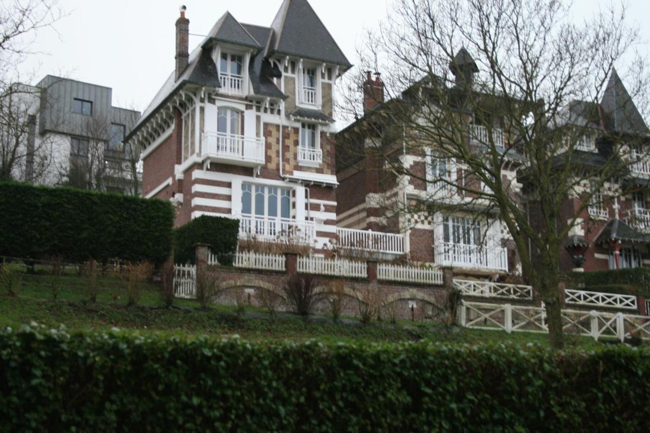 A Cote De La Mer Ault Exterior photo